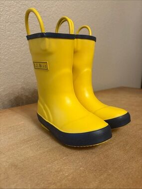 L.L. Bean Bright Yellow Toddler Rain Boots with Navy Trim